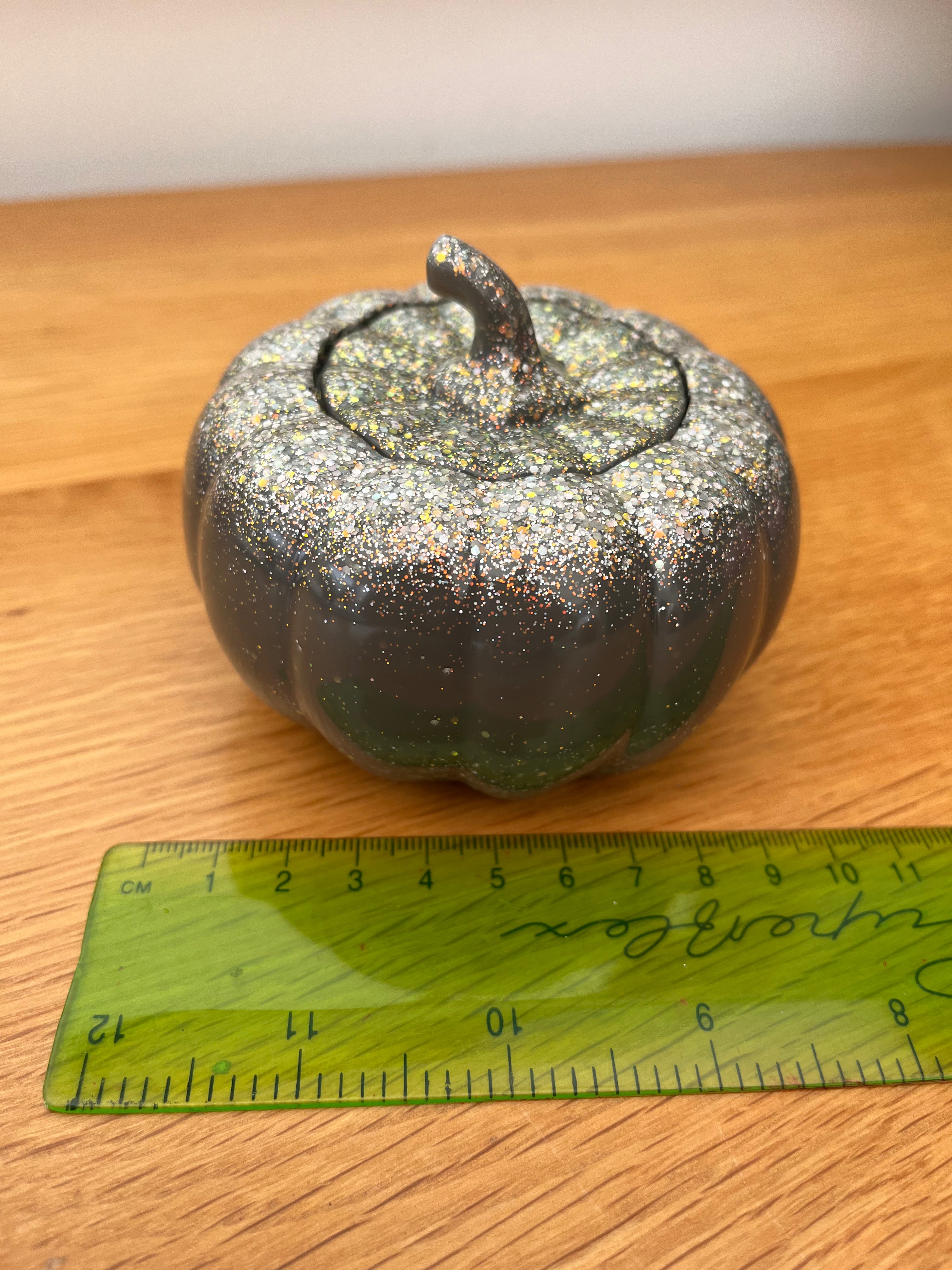 Resin Pumpkin - Grey & Glittery