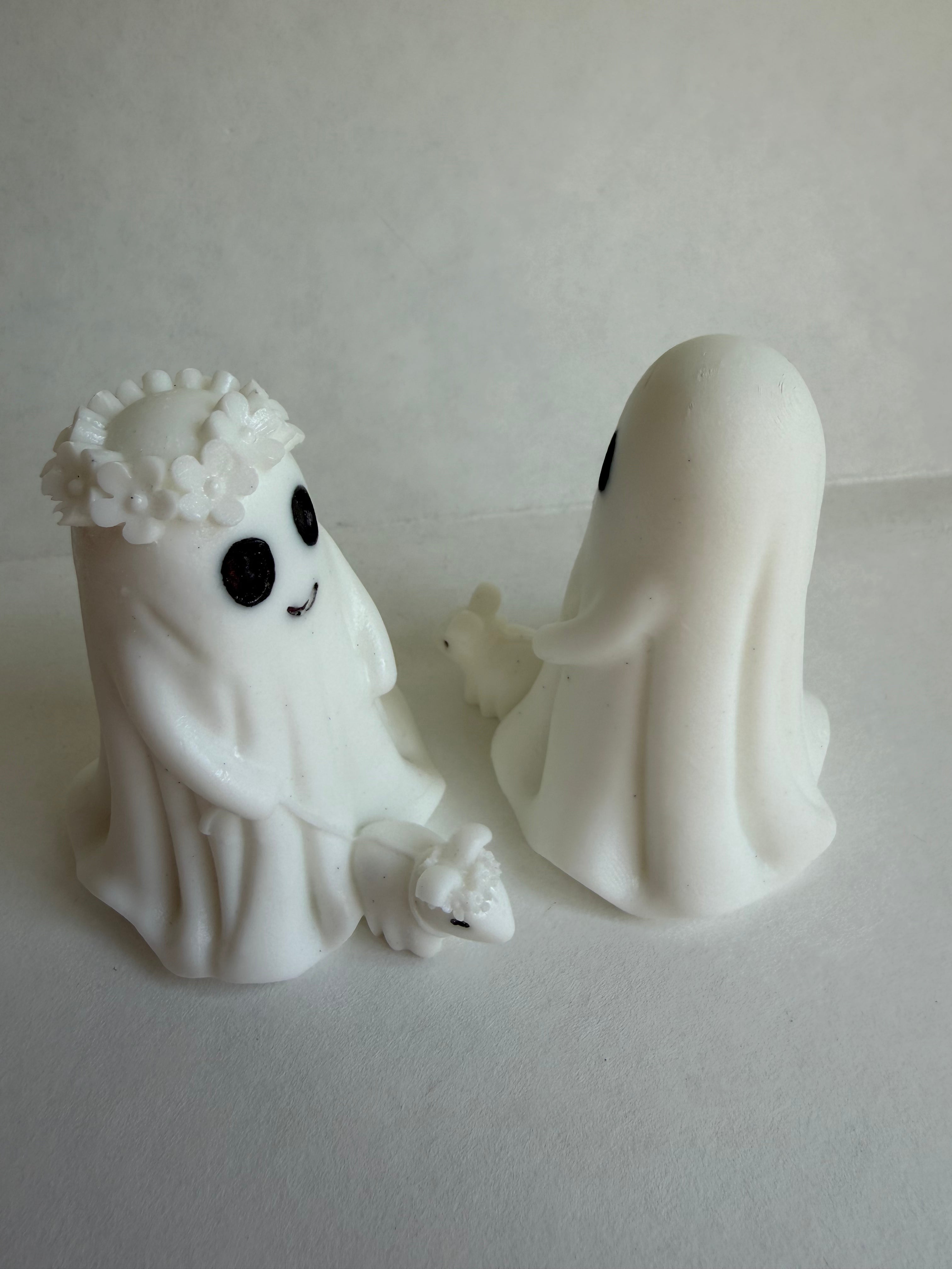 Resin Ghosts -White